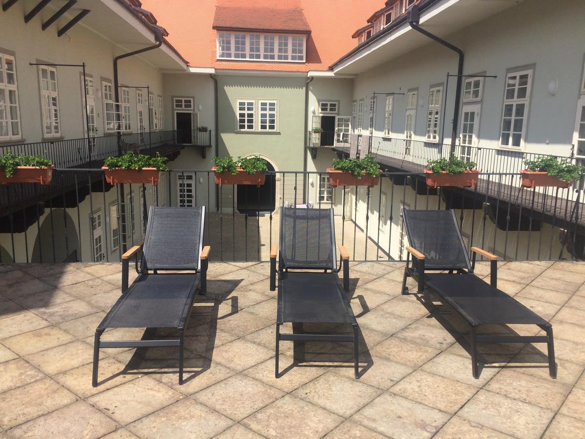 Althansky Palac Znojmo Luaran gambar